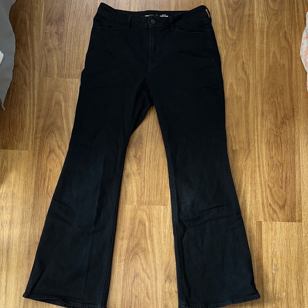 Old Navy High-Rise Black Wow Flare Jeans